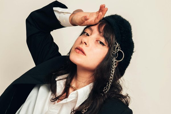 Elevate Your Summer Style to a Trendy Fall Wardrobe: Affordable Tips for a Fashionable Transition